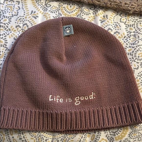 Life Is Good Brown Beanie with Daisy Embroidery - Picture 2 of 2